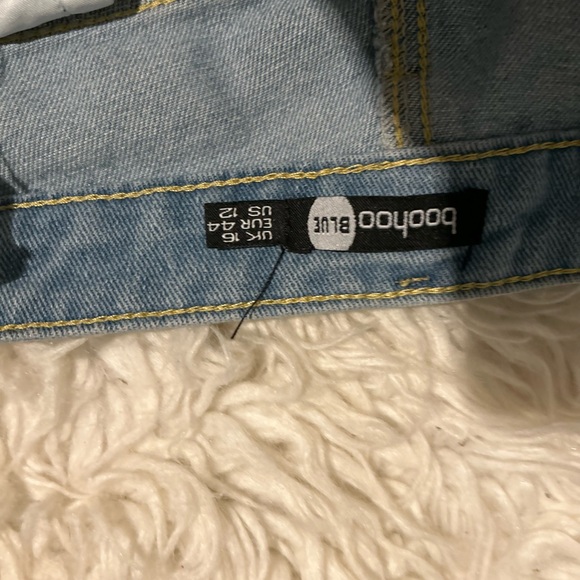Boohoo Light Blue Denim - Picture 2 of 3